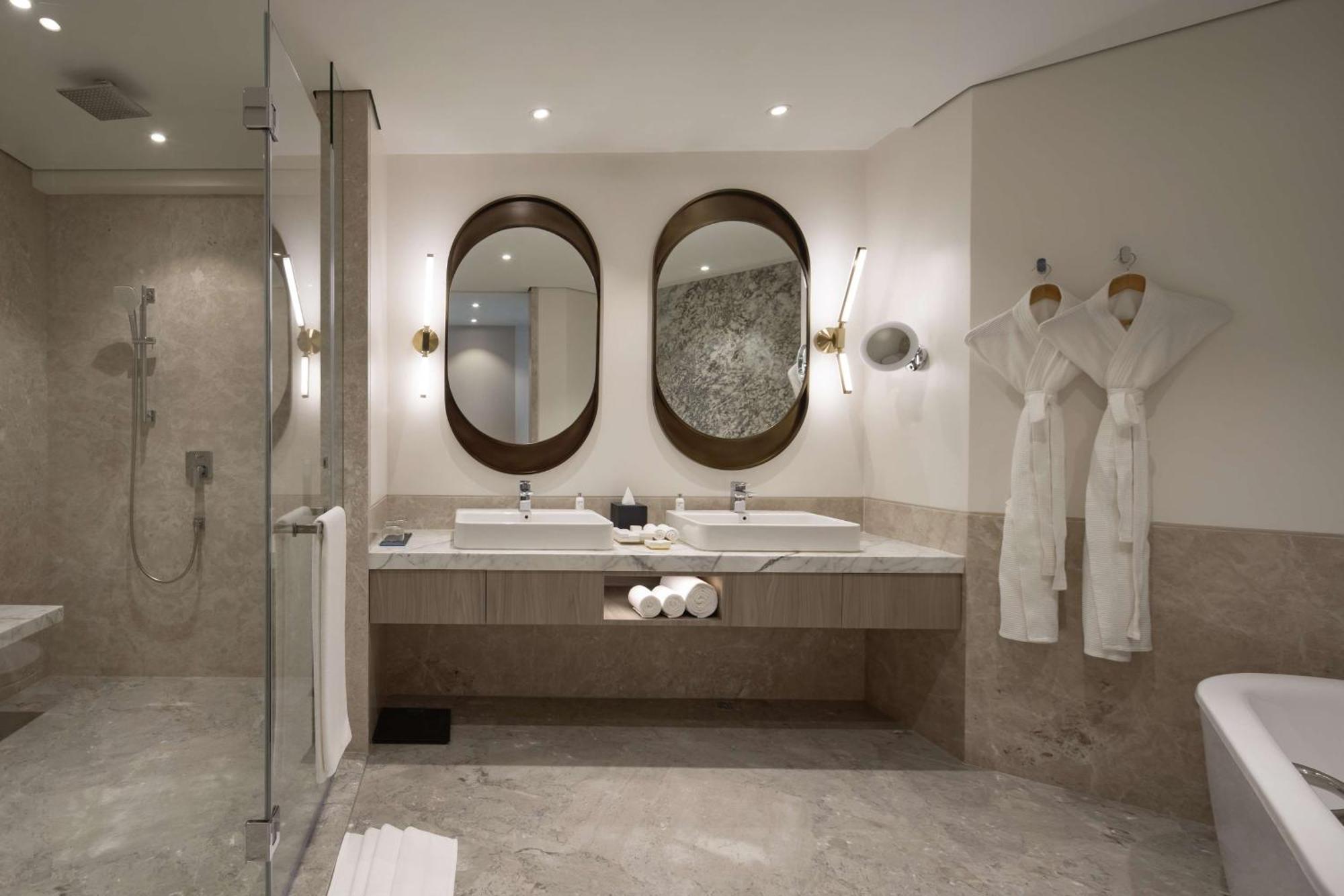 Radisson Blu International Airport 5* Mumbai