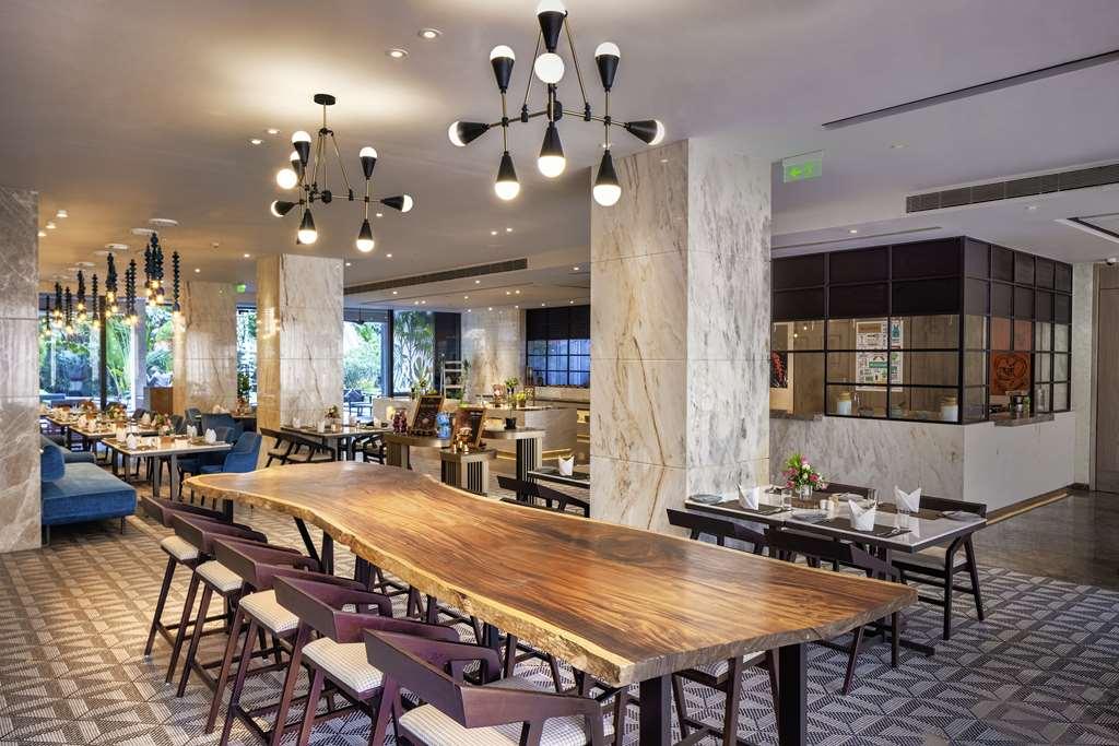Hotel Radisson Blu International Airport Mumbai